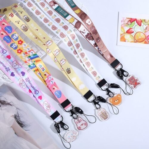 dây đeo đáng yêu kèm charm nhựa